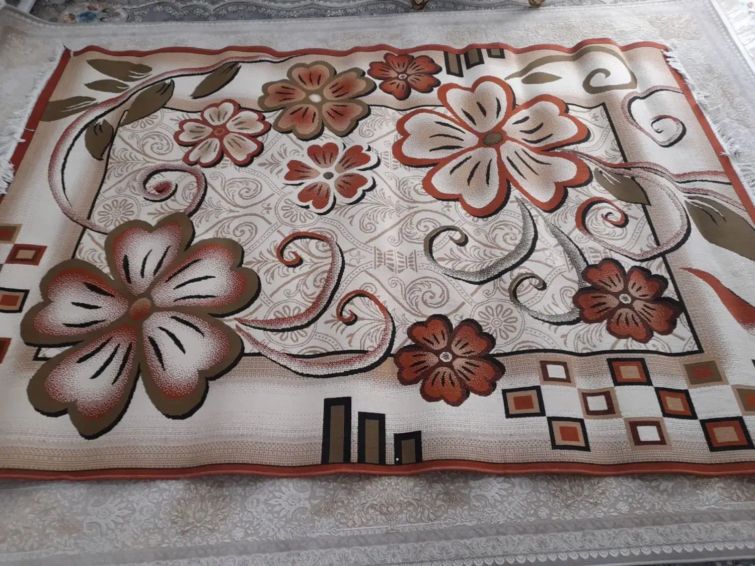 گلیم در حد نو|گلیم، جاجیم، گبه|سلطانیه, |دیوار