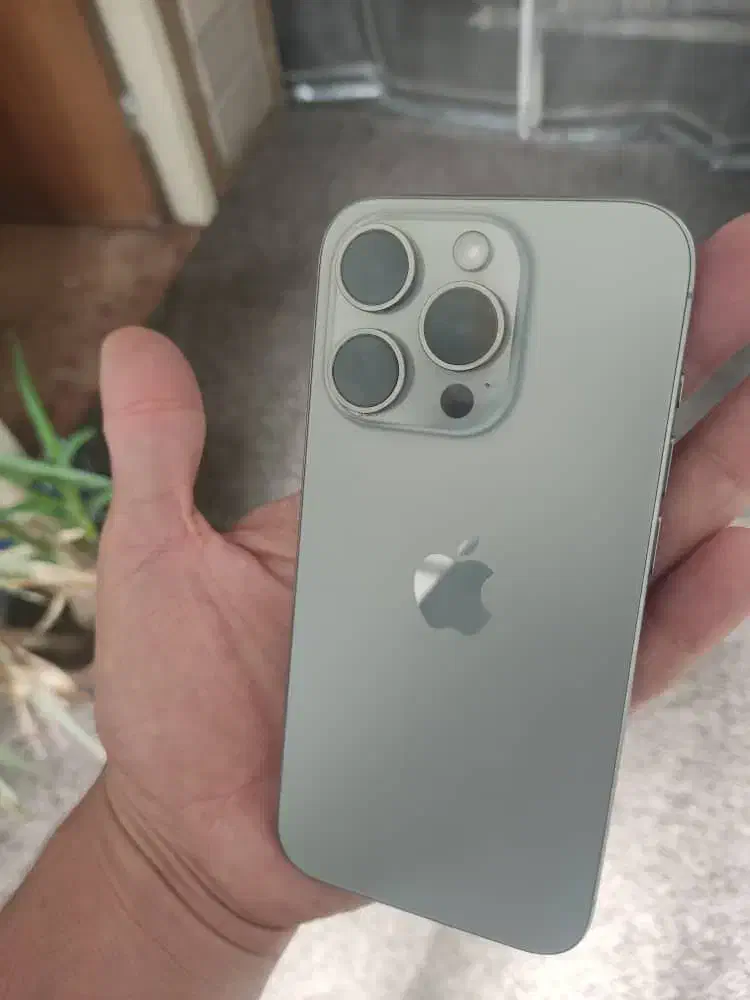 اپل  ZAA iPhone 15 Pro با حافظه 256 گیگابایت|موبایل|شیراز, قدوسی شرقی|دیوار