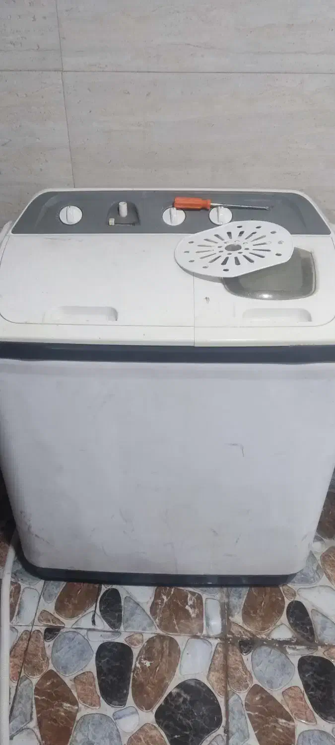 فروش لباسشویی|ماشین لباسشویی و خشککن لباس|دوگنبدان, |دیوار