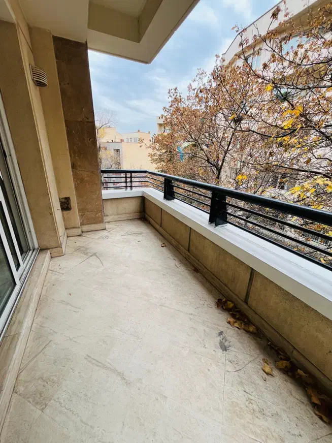 فرشته ۳۲۰متر/فول مشاعات/تراس قابل چیدمان