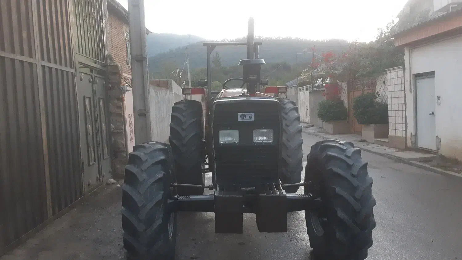 تراکتور مدل ۸۴ جفت|خودرو سنگین|فاضل آباد, |دیوار