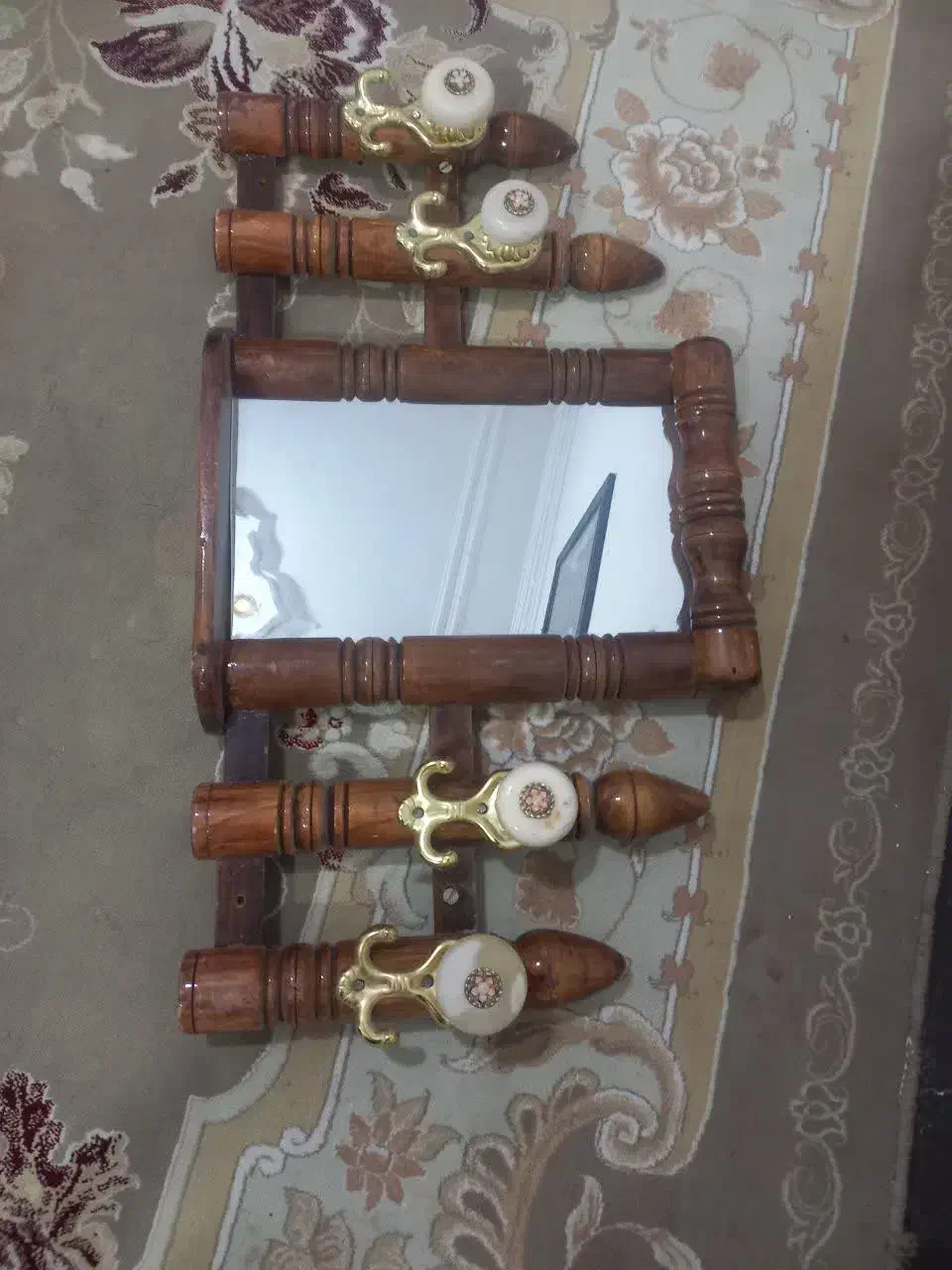 آینه و چوب لباسی|آینه|خمینی‌شهر, |دیوار