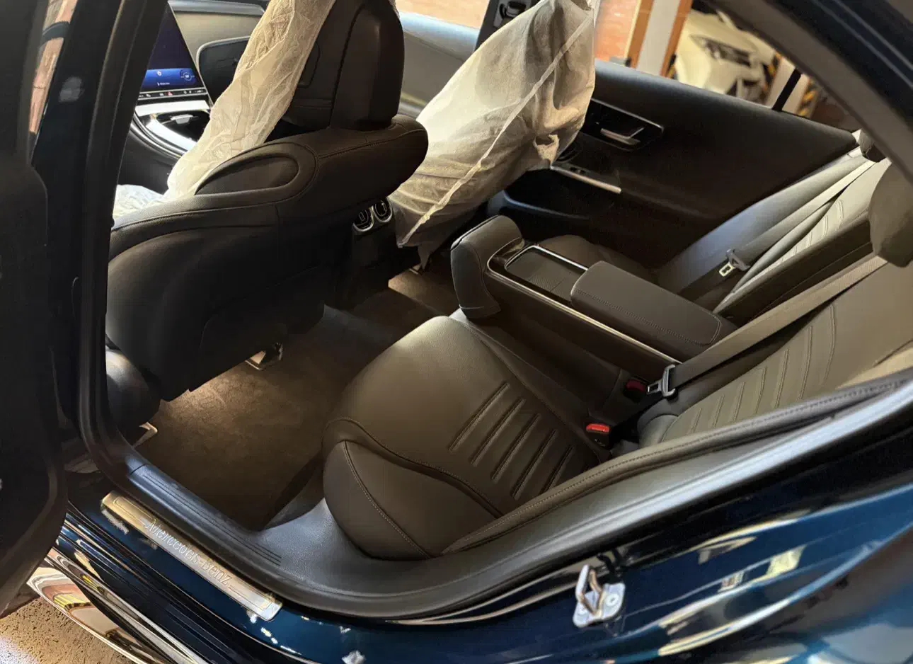 بنز C200 L مدل 2024|خودرو سواری و وانت|تهران, سعادت‌آباد|دیوار