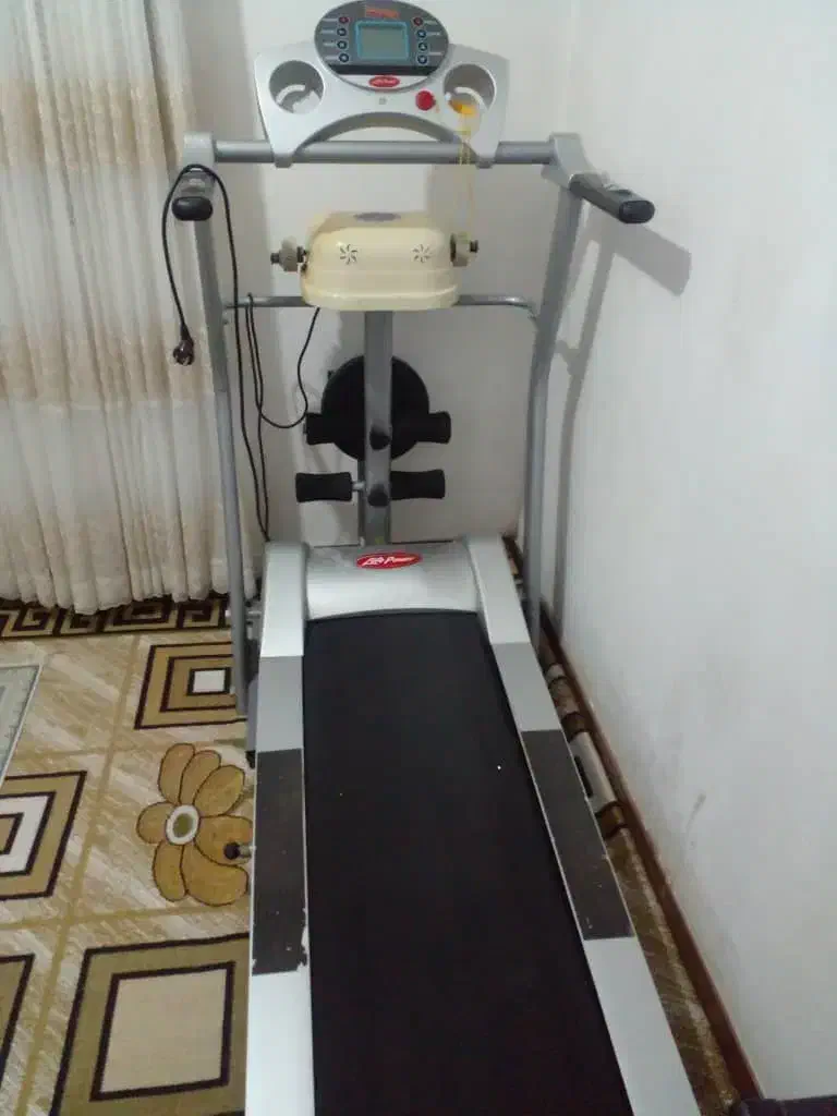 تردمیل|تجهیزات ورزشی|لشت نشا, |دیوار