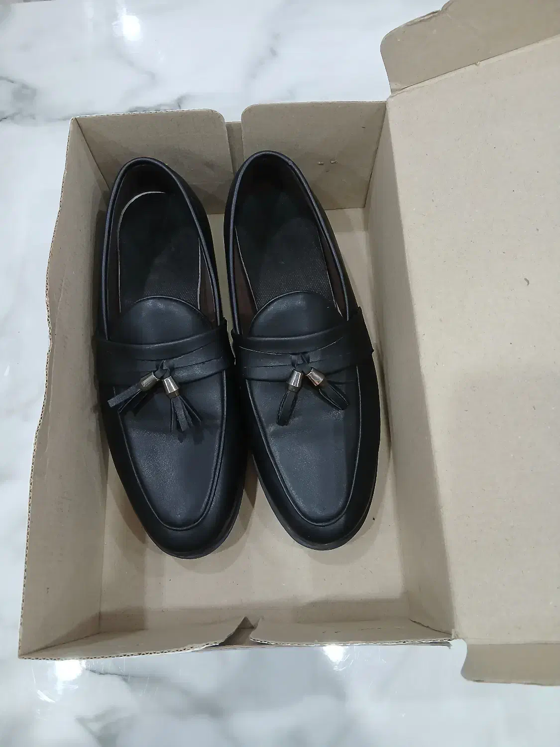 کفش|کیف، کفش، کمربند|اشنویه, |دیوار