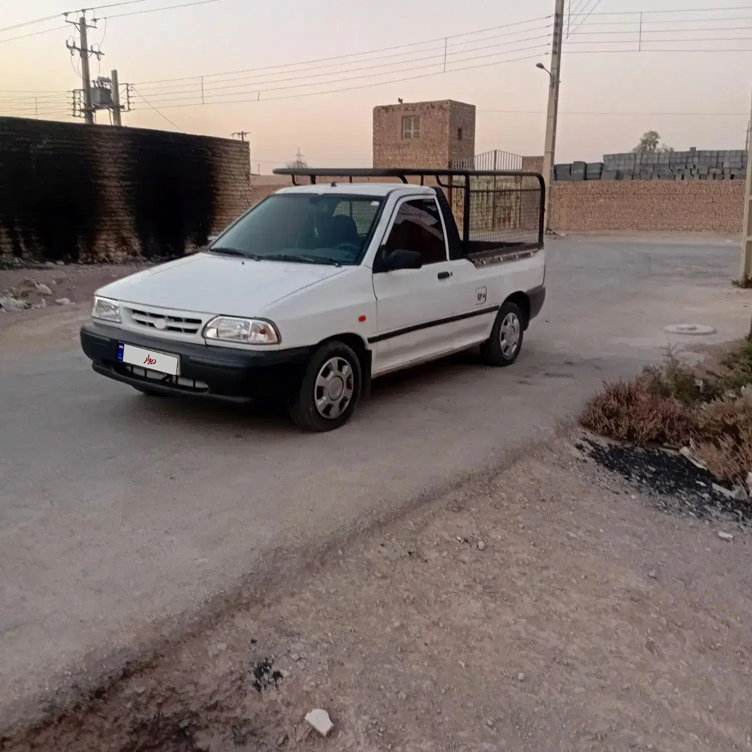 پراید وانت مدل ۹۳|خودرو سواری و وانت|اصفهان, شهرک امام خمینی|دیوار