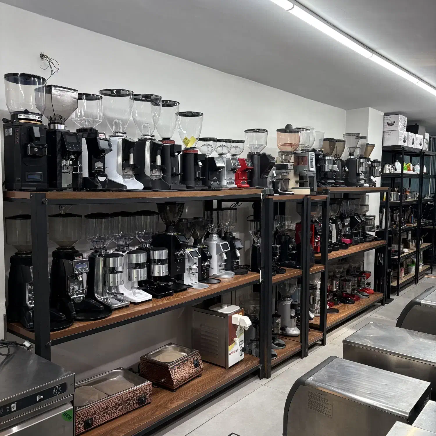 آسیاب های قهوه کافی شاپ و راه اندازی کافه|کافی‌شاپ و رستوران|تهران, سازمان آب|دیوار