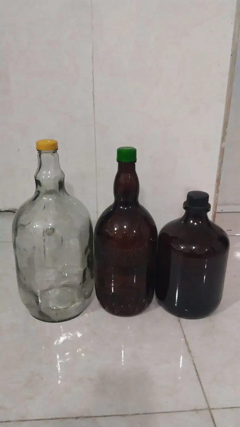 بطری شیشه‌ای خارجی|ظروف نگهدارنده، پلاستیکی، یک‌بارمصرف|گرگان, |دیوار