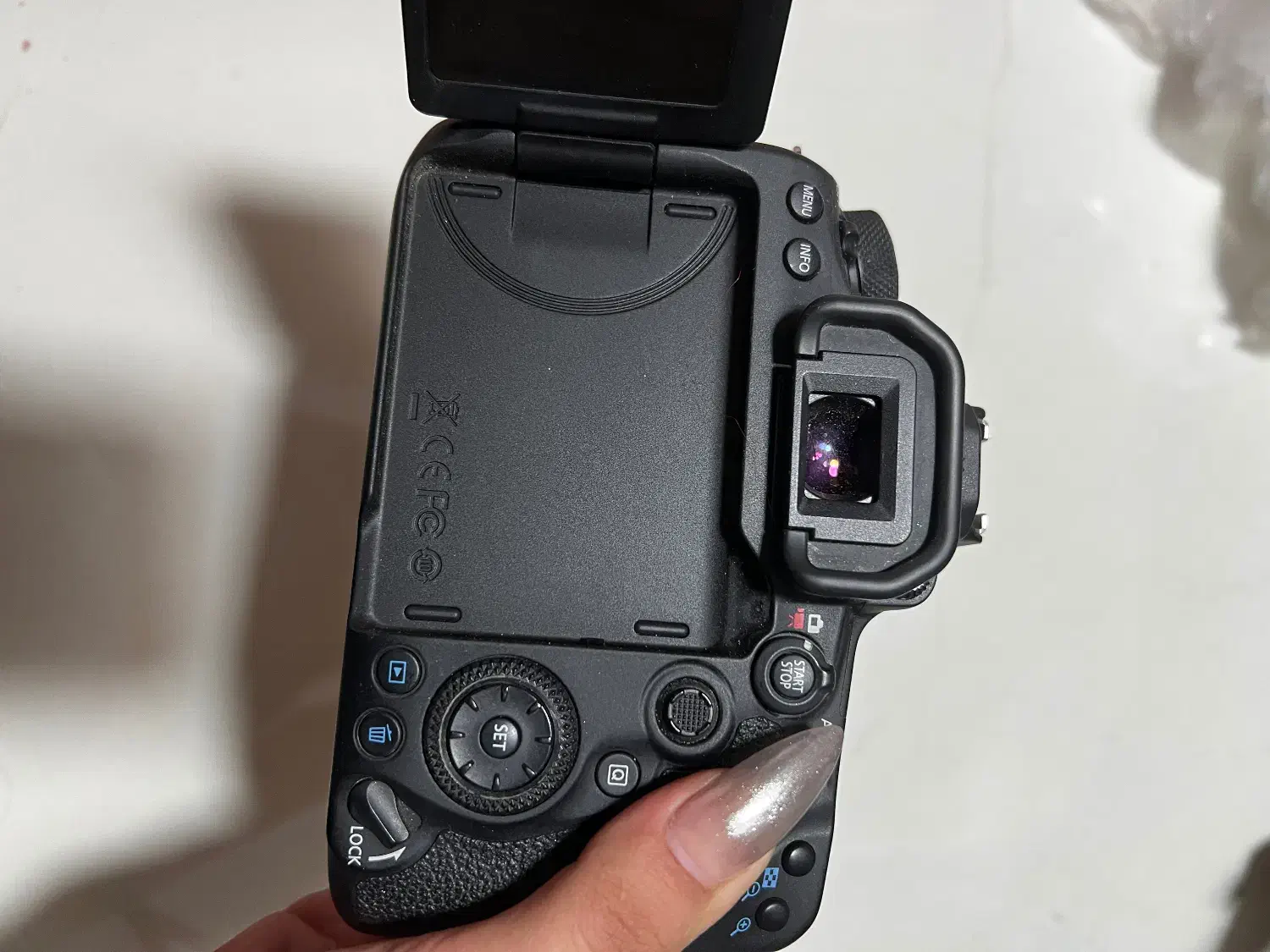 دوربین canon90D|دوربین عکاسی و فیلم‌برداری|تهران, تهرانپارس غربی|دیوار