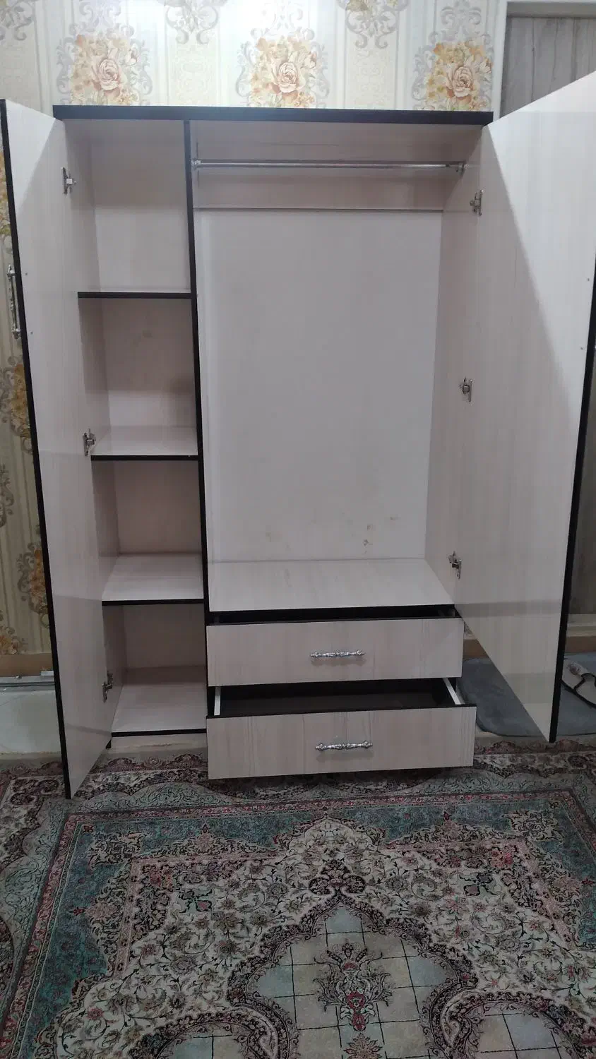 کمد لباس سالم|جاکفشی، کمد، دراور|رباط‌کریم, رباط‌کریم|دیوار