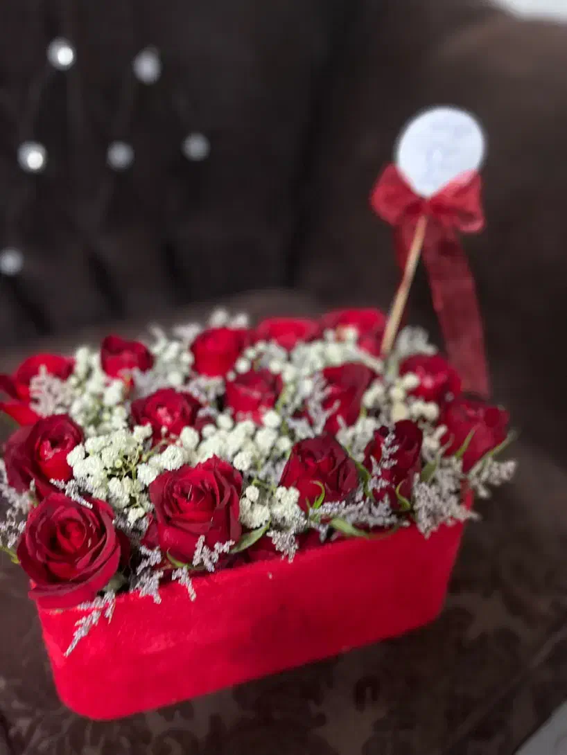 باکس گلهای لاکچری مناسبتی تولد گل ارایی دسته گل|گل و گیاه طبیعی|اصفهان, عسگریه|دیوار