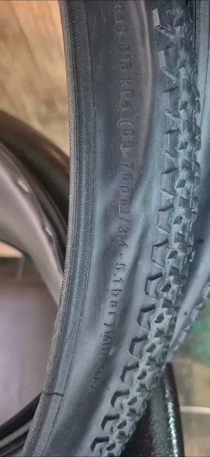 لاستیک تایر دوچرخه شهری گراول کورسی جاینت اسکات|دوچرخه، اسکیت، اسکوتر|تهران, سوهانک|دیوار