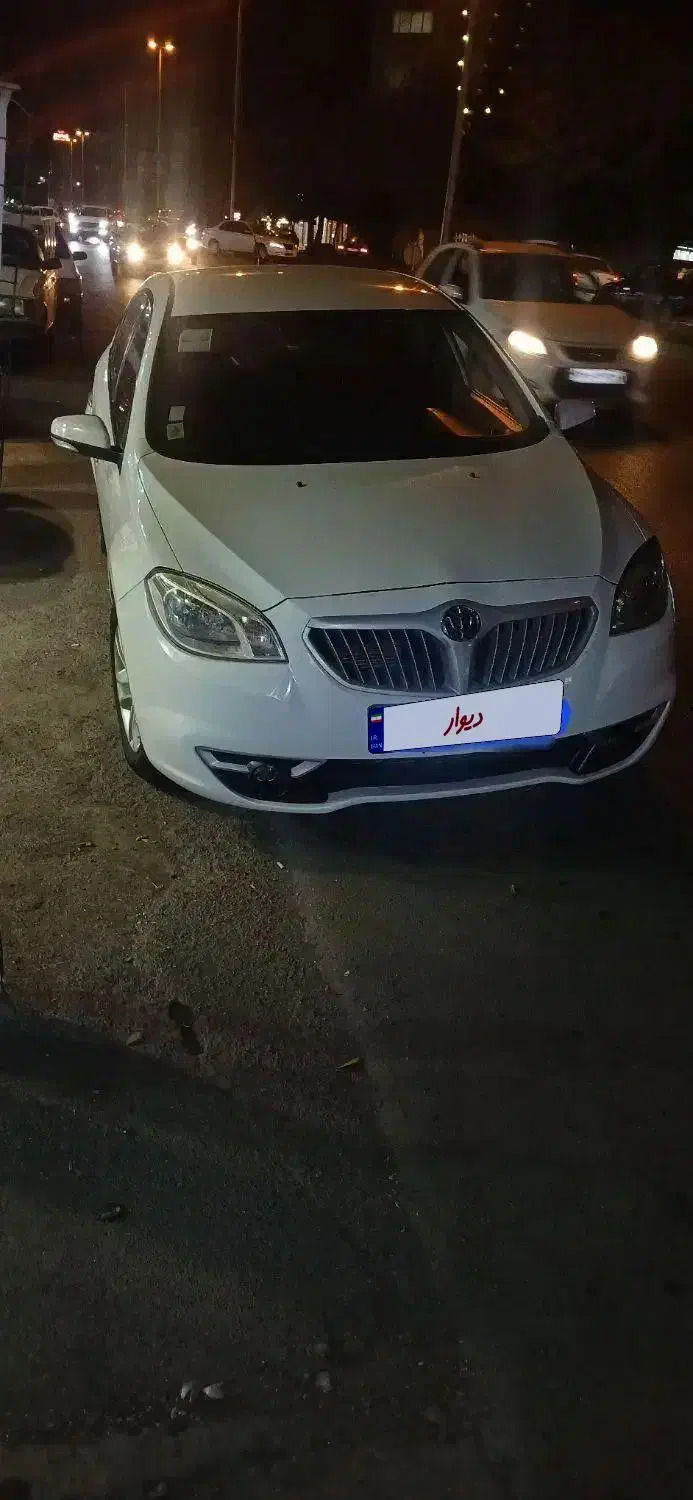 برلیانس ۳۳۰|خودرو سواری و وانت|گرگان, |دیوار