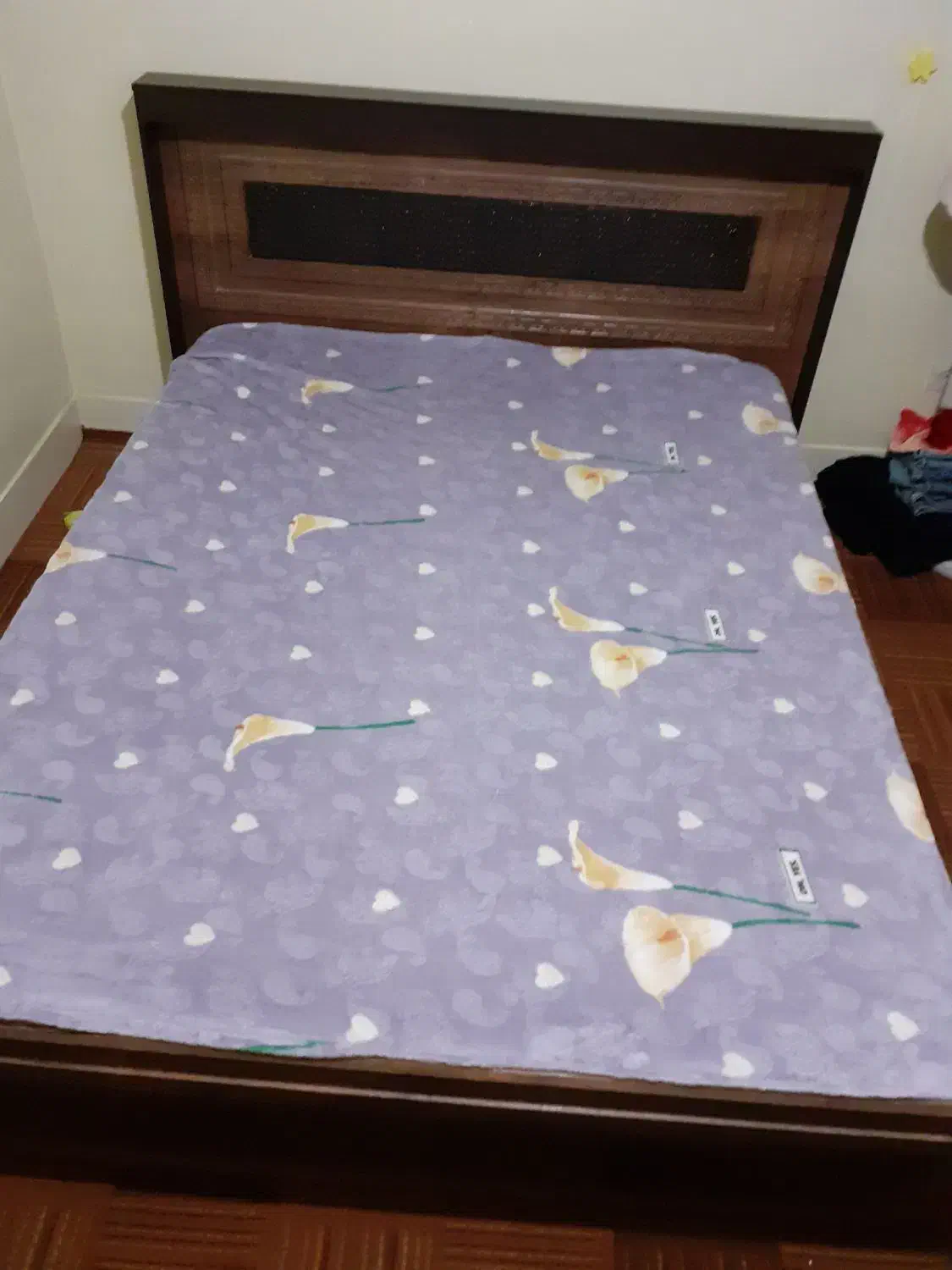 تخت دو نفره|تخت و سرویس خواب|شاهینشهر, عطار|دیوار