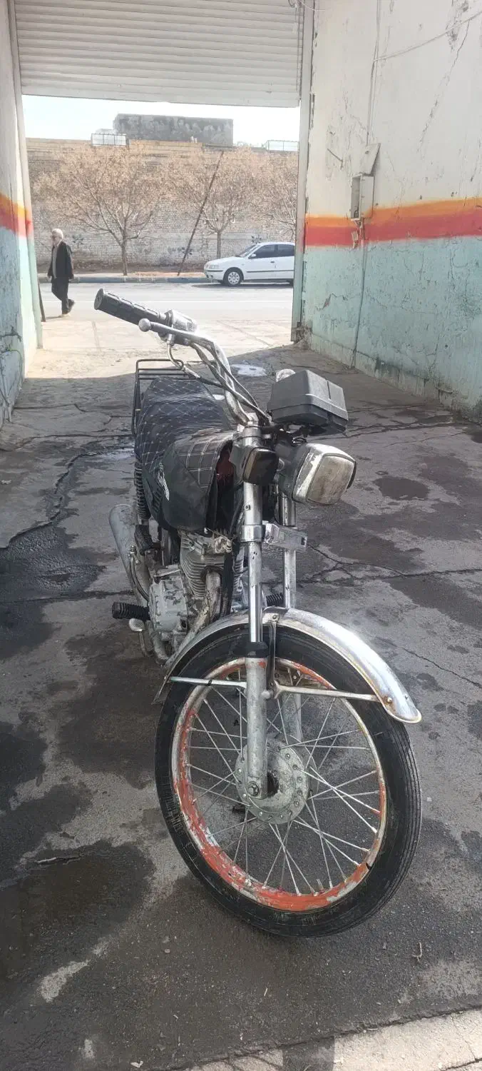 125مدل 86|موتورسیکلت|یزد, |دیوار