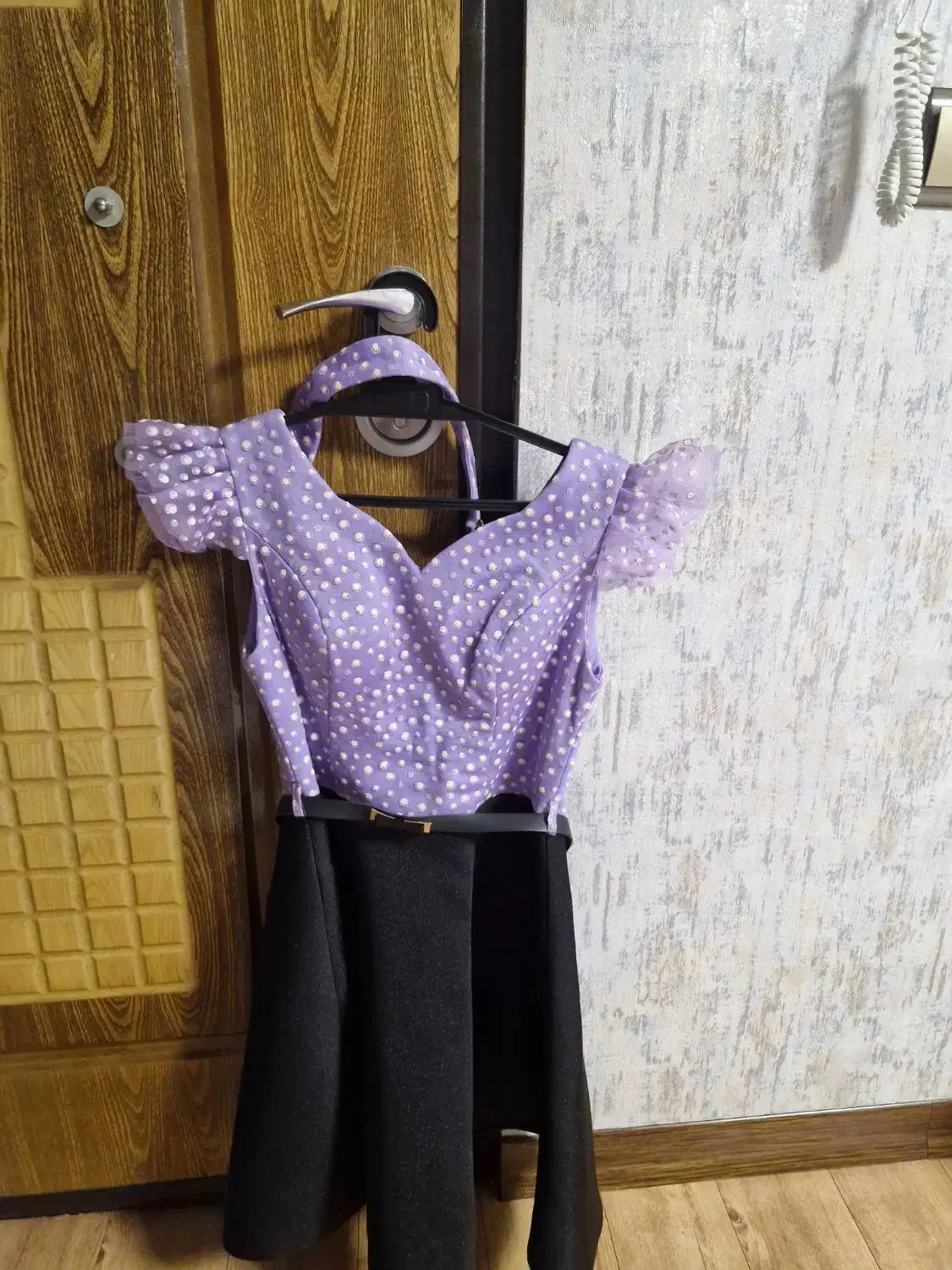 سایز ۴۲ قد تا زانو لباس رنگ خردلی نو اونم سایز ۴۲|لباس|اصفهان, جاوان|دیوار