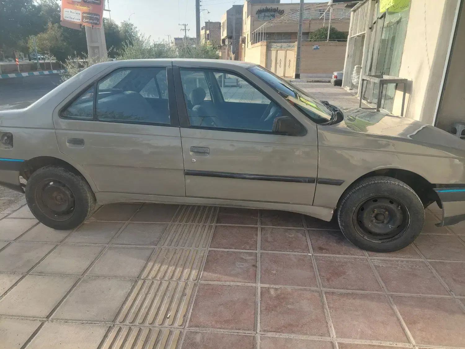 اردی ۸۲|خودرو سواری و وانت|یزد, |دیوار