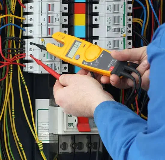 برقکار.برقکاری.سیم کش.سیم کشی|خدمات پیشه و مهارت|مشهد, شاهد (شهرک غرب)|دیوار