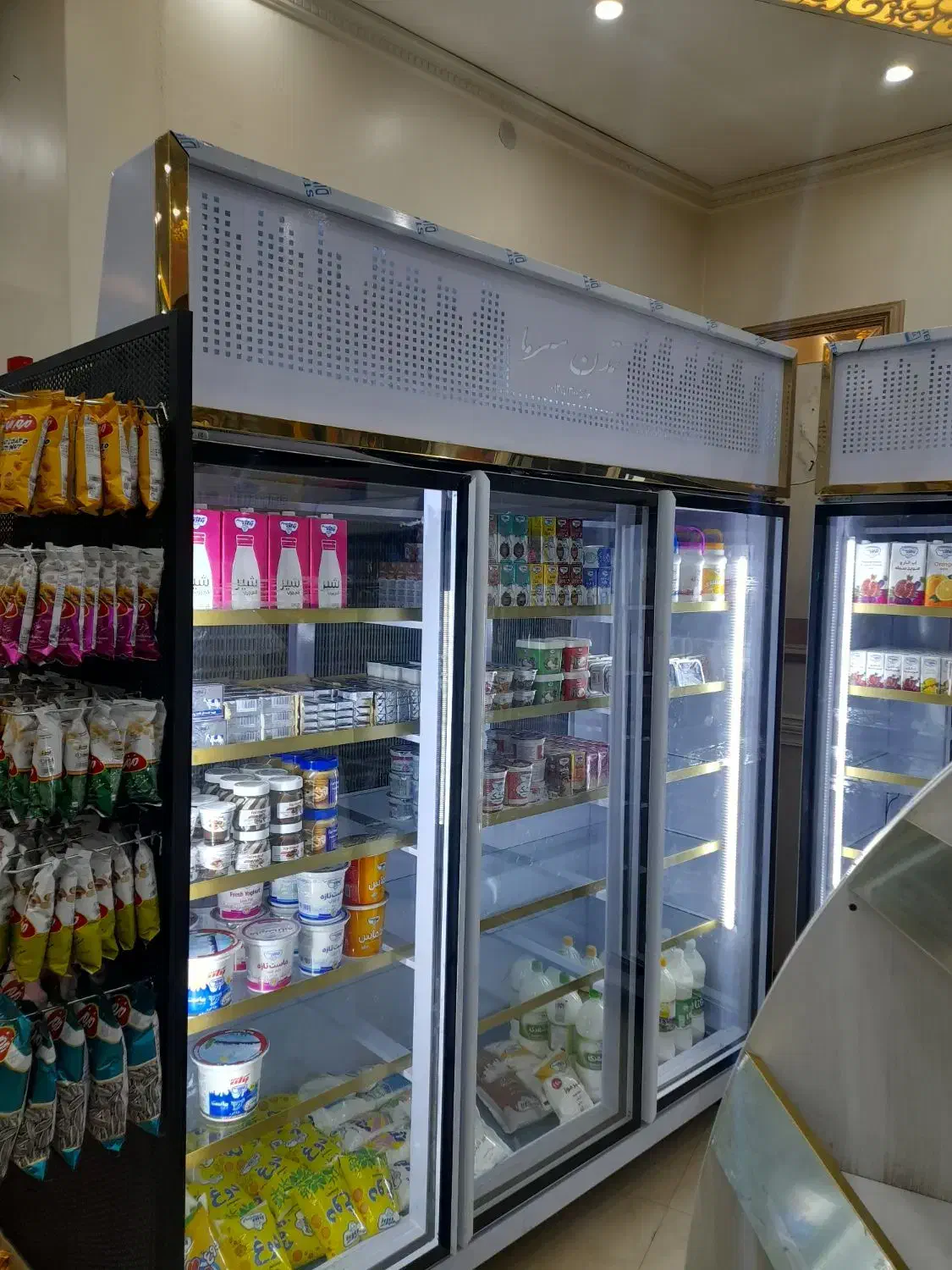 یخچال ویترینی کد ۱۰۰ ایستاده|فروشگاه و مغازه|مشهد, هنرور|دیوار