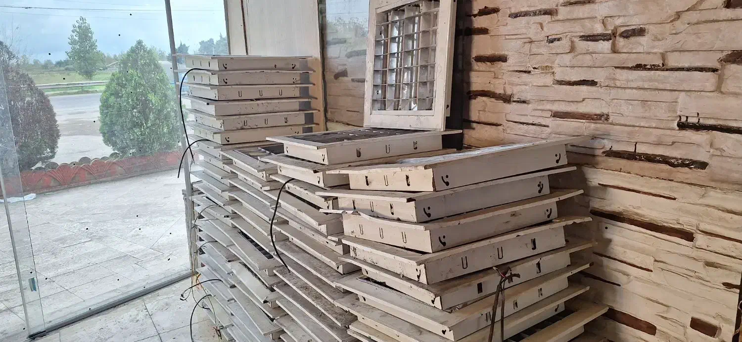 فروش تعدادی پنل سقفی تو کار 4 لامپه|لامپ و چراغ|رشت, امین الضرب|دیوار