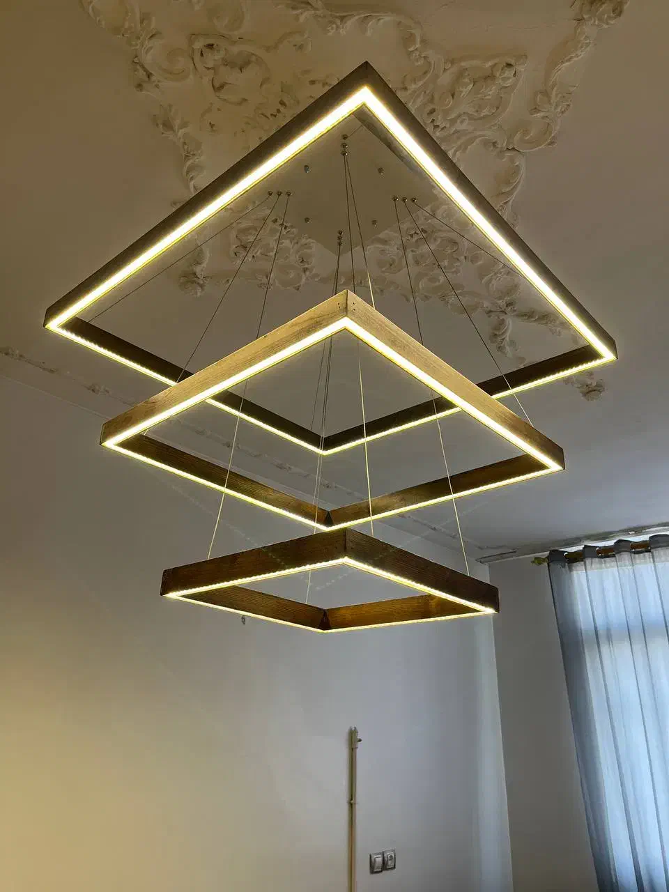 لوستر خطی چوبی|لوستر و چراغ آویز|تهران, شهرک آپادانا|دیوار