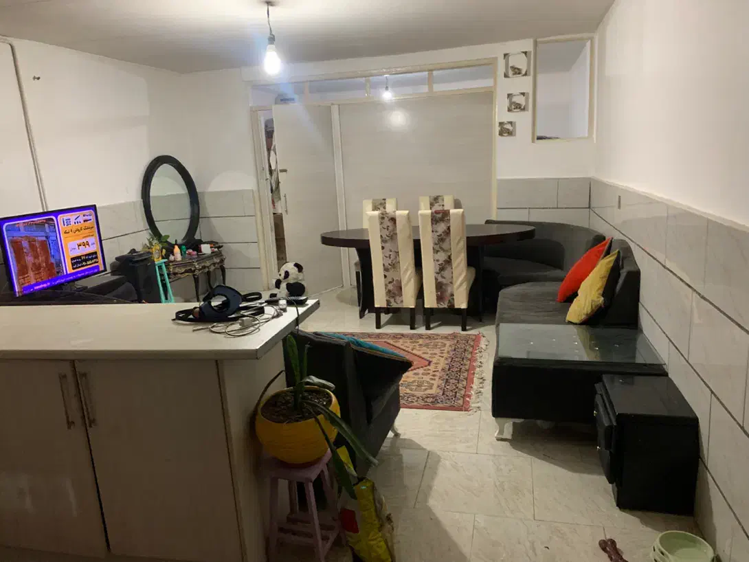 مبلمان ۸نفره سالم|مبلمان خانگی و میز عسلی|محمدشهر, شهرک پیام (مهرالبرز)|دیوار