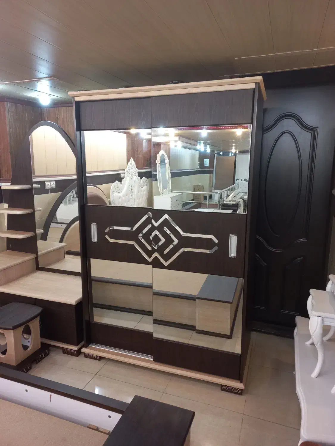 سرویس خواب شرکتی دست دوم|تخت و سرویس خواب|مهاباد (آذربایجان غربی), |دیوار