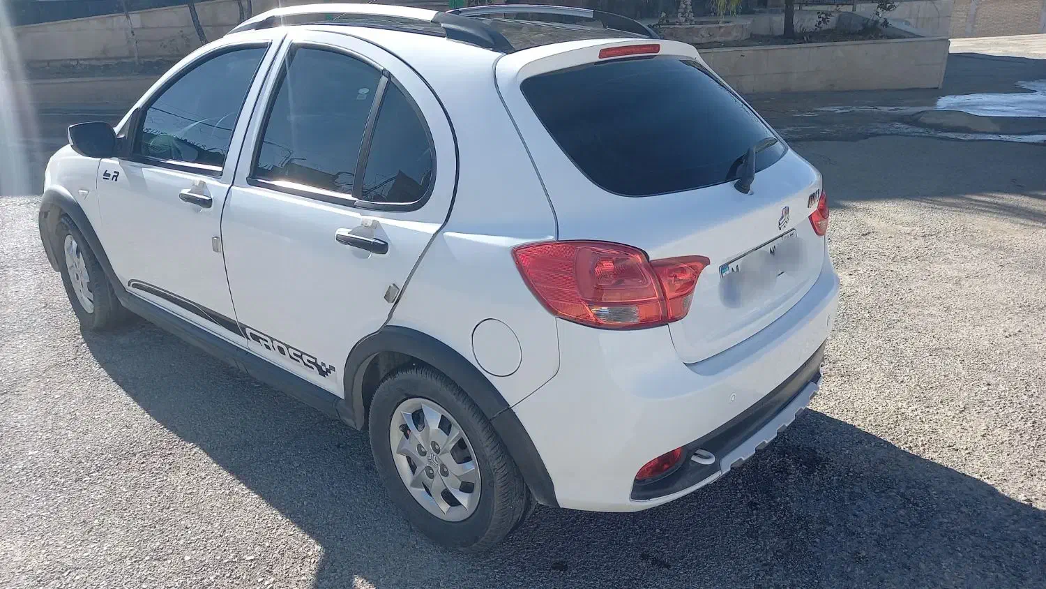 کوییک Rسفید مشکی|خودرو سواری و وانت|کرمانشاه, |دیوار