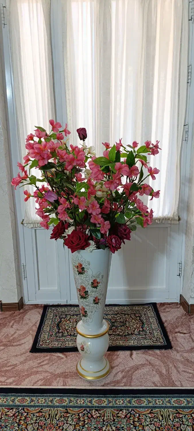 گل مصنوعی و سطل استیل|گل مصنوعی|مشهد, موسوی قوچانی|دیوار