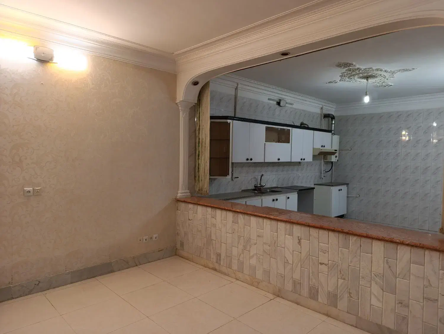 ۱۷۵متر زیرزمین راه مستقل بزرگ فردوسی صدوقی(تخلیه)|اجارهٔ خانه و ویلا|قم, زنبیل آباد|دیوار