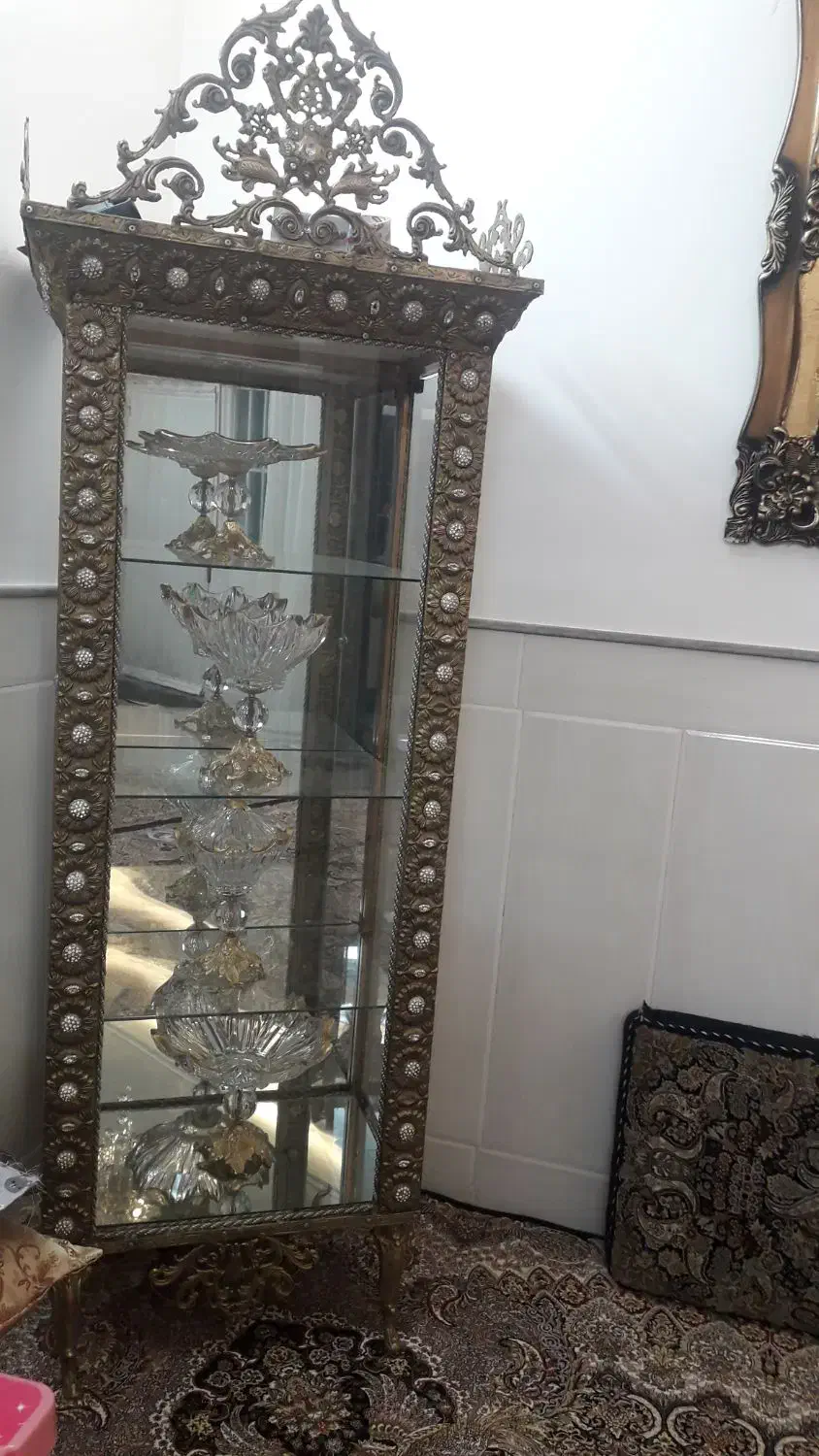 ویترین برنز|بوفه، ویترین، کنسول|قم, زنبیل آباد|دیوار