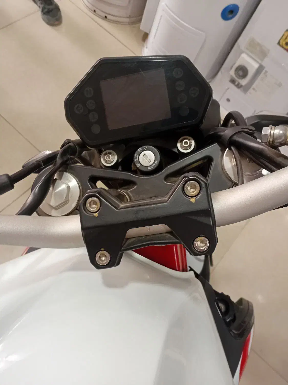 موتور بنلی ۳۰۰ خشک فروش اقساطی|موتورسیکلت|کرج, کوی کارمندان شمالی|دیوار