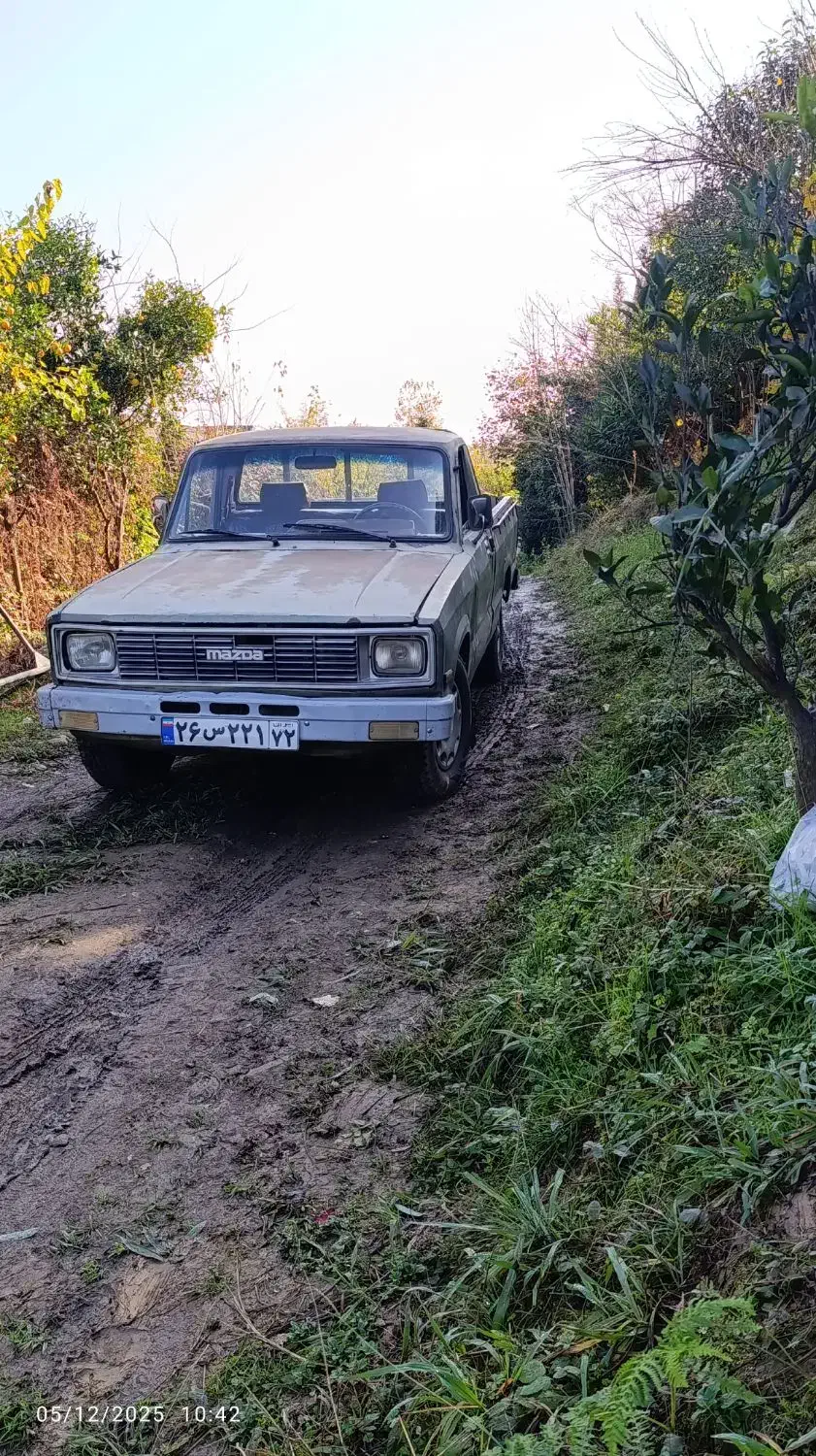 وانت مزدا ۱۶۰۰ مدل ۱۳۷۲|خودرو سواری و وانت|رامسر, |دیوار