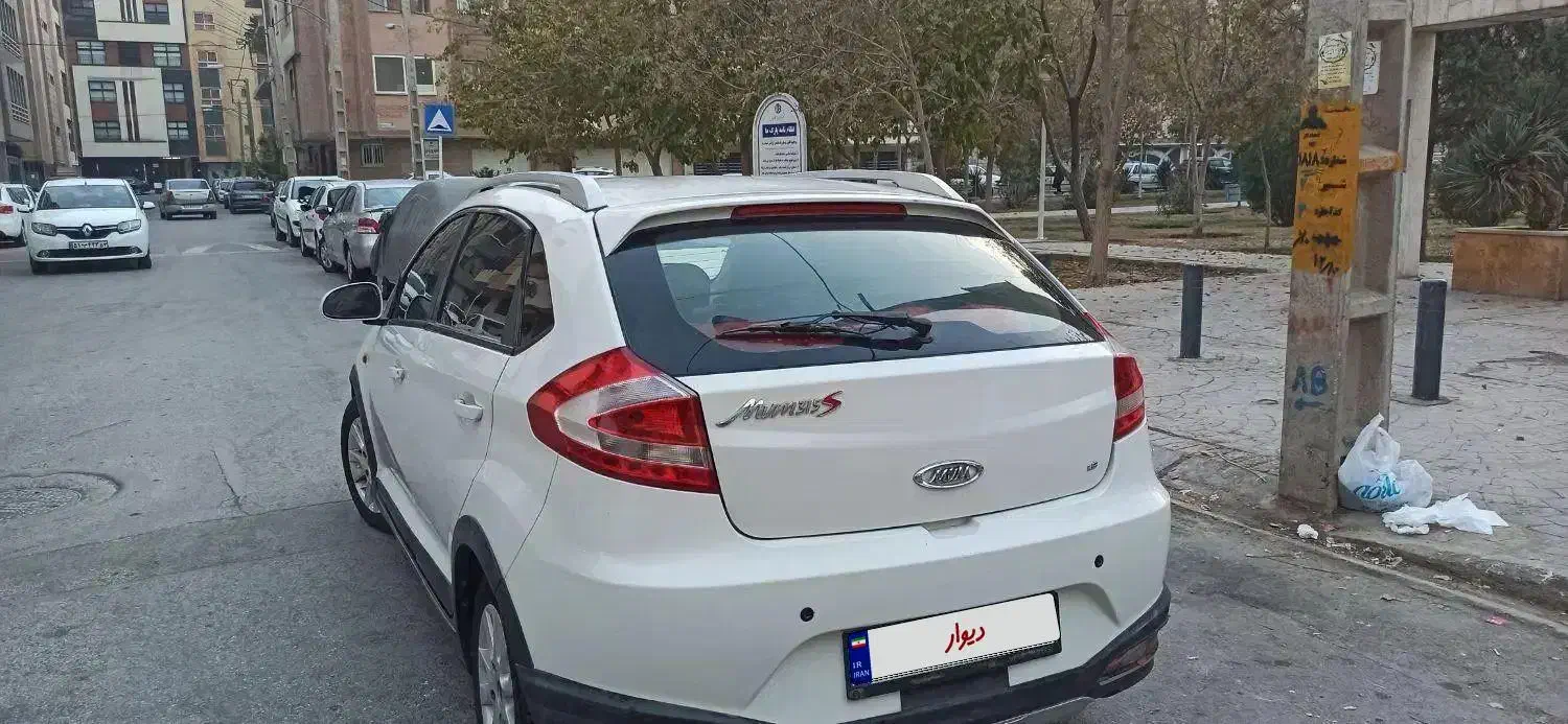 فروش mvm315 اکسلنت۱۳۹۷ معاوضهmvm110. چری ویانا|خودرو سواری و وانت|اصفهان, برزان|دیوار