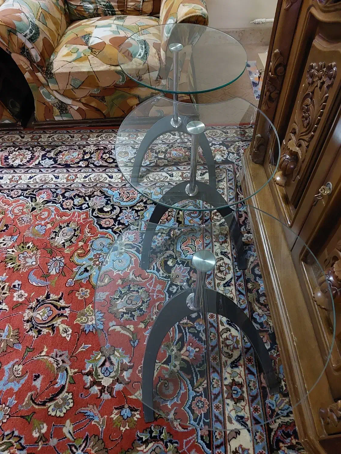 میز عسلی شیشه ای پایه فلز و چوب|مبلمان خانگی و میز عسلی|قم, بلوار امین و ساحلی|دیوار