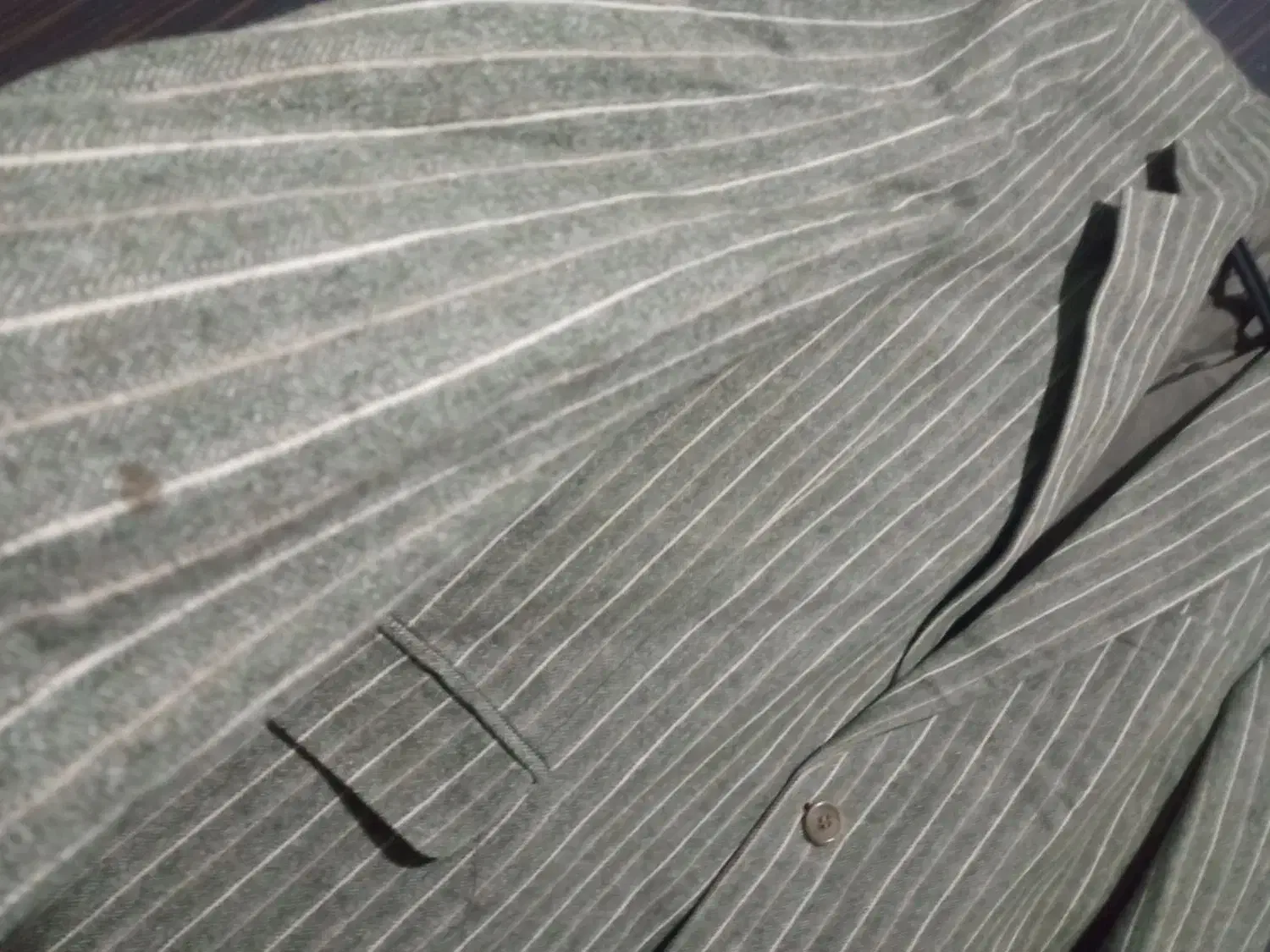 کت تک|لباس|گلبهار, شهر جدید گلبهار|دیوار