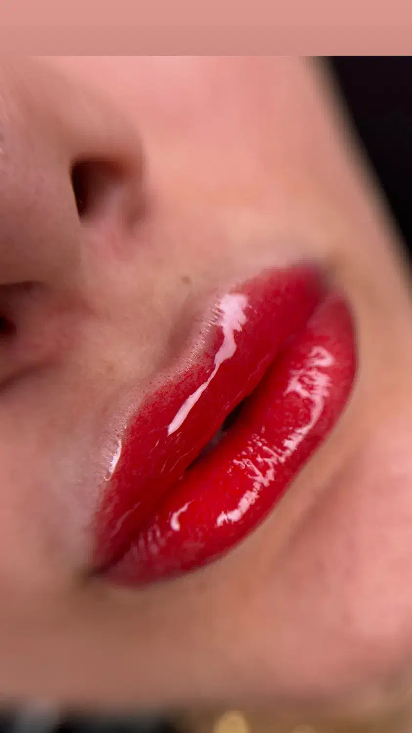 شیدینگ لب رایگان|خدمات آرایشگری و زیبایی|رشت, گلسار|دیوار