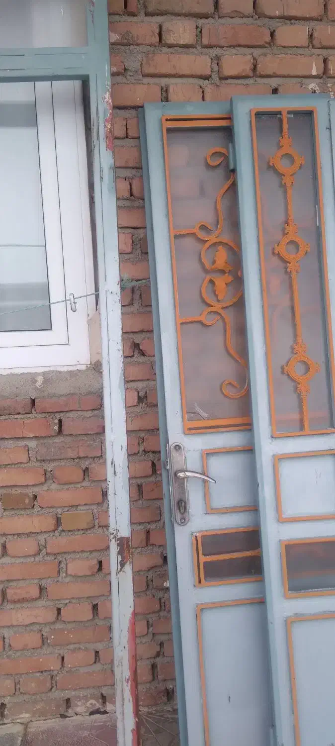 در خانه|مصالح و تجهیزات ساختمان|انزل, |دیوار