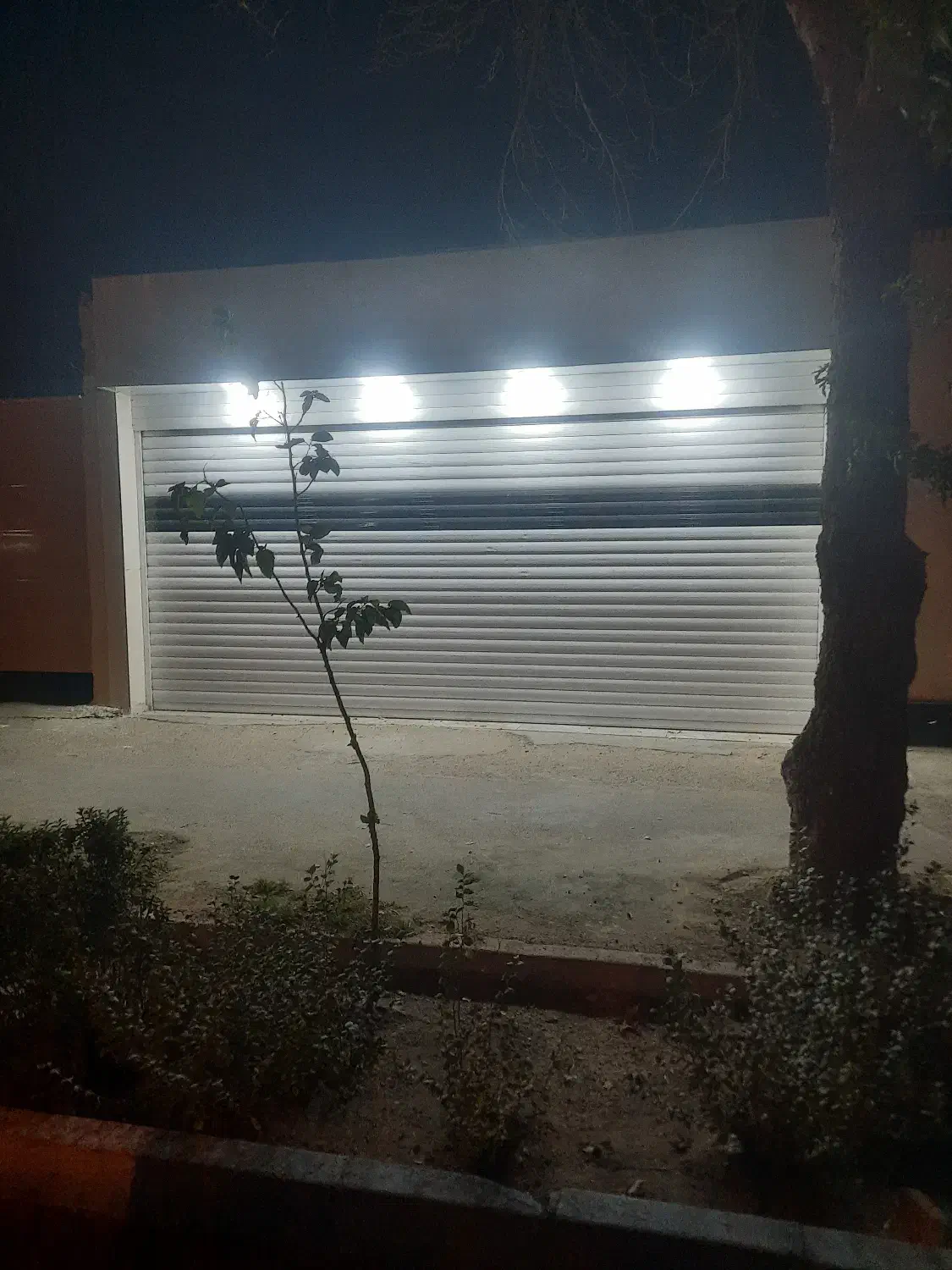 اجاره مغازه|اجارهٔ مغازه و غرفه|اصفهان, کارلادان|دیوار