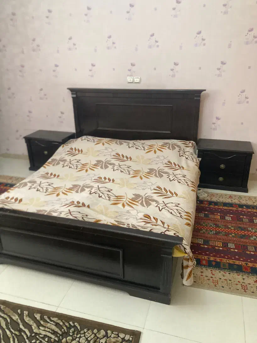 سرویس خواب|تخت و سرویس خواب|شیراز, زرهی|دیوار