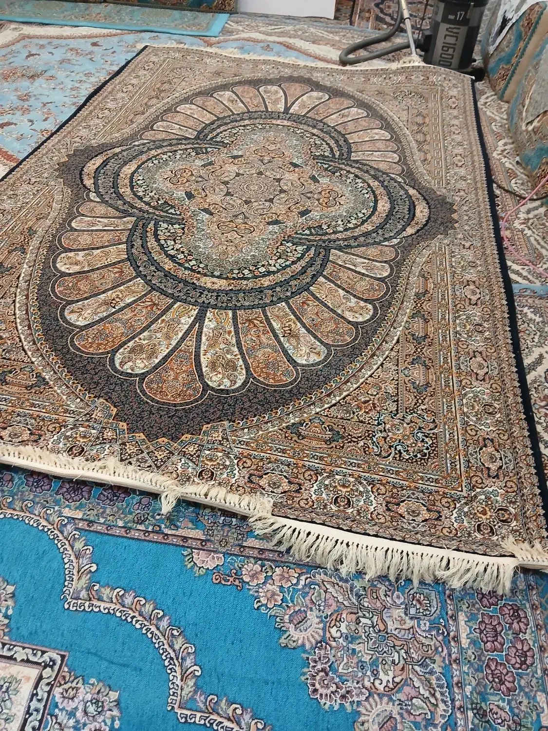 فرش 6 متری نو واکبند|فرش|کلیبر, |دیوار