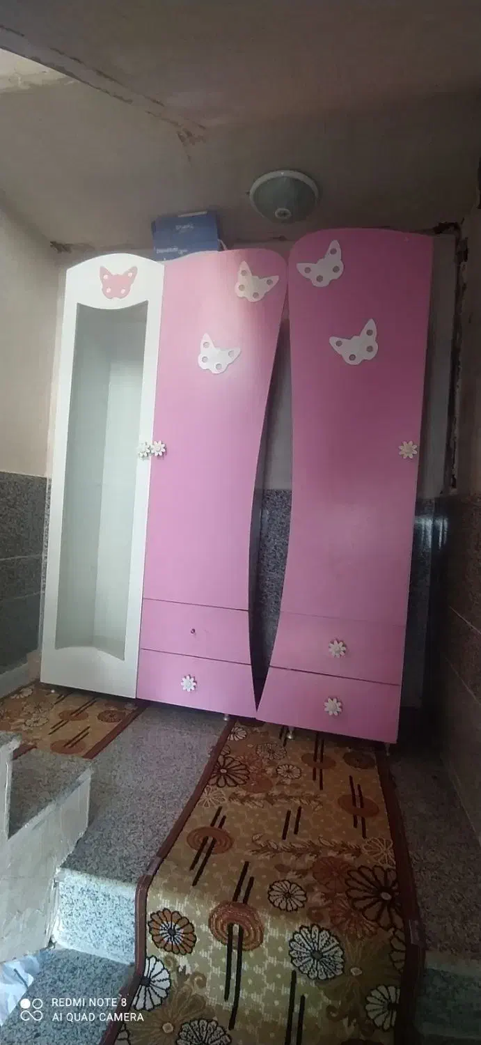 کمد|جاکفشی، کمد، دراور|خوی, |دیوار