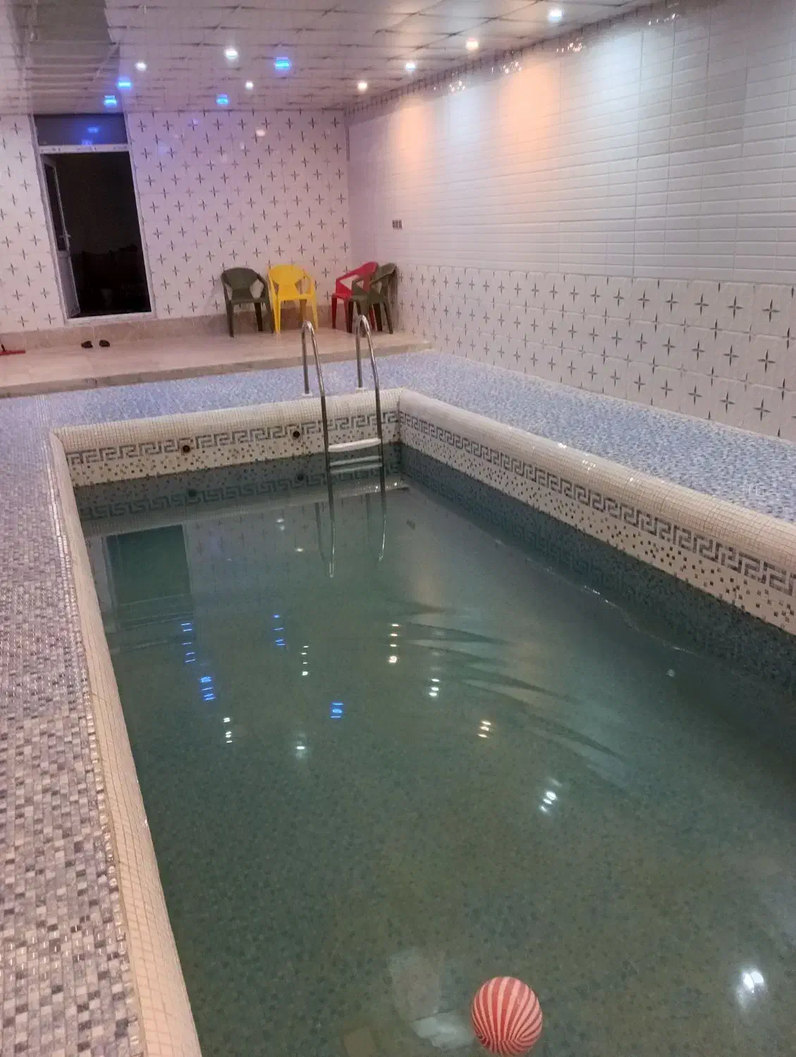 فروش باغ یا معاوضه با آپارتمان ماشین|فروش خانه و ویلا|مشهد, چهاربرج|دیوار