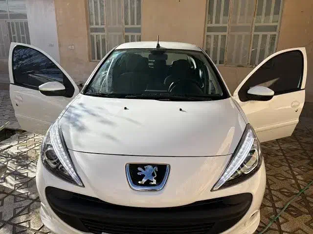 پژو 207سقف فلز|خودرو سواری و وانت|همدان, |دیوار