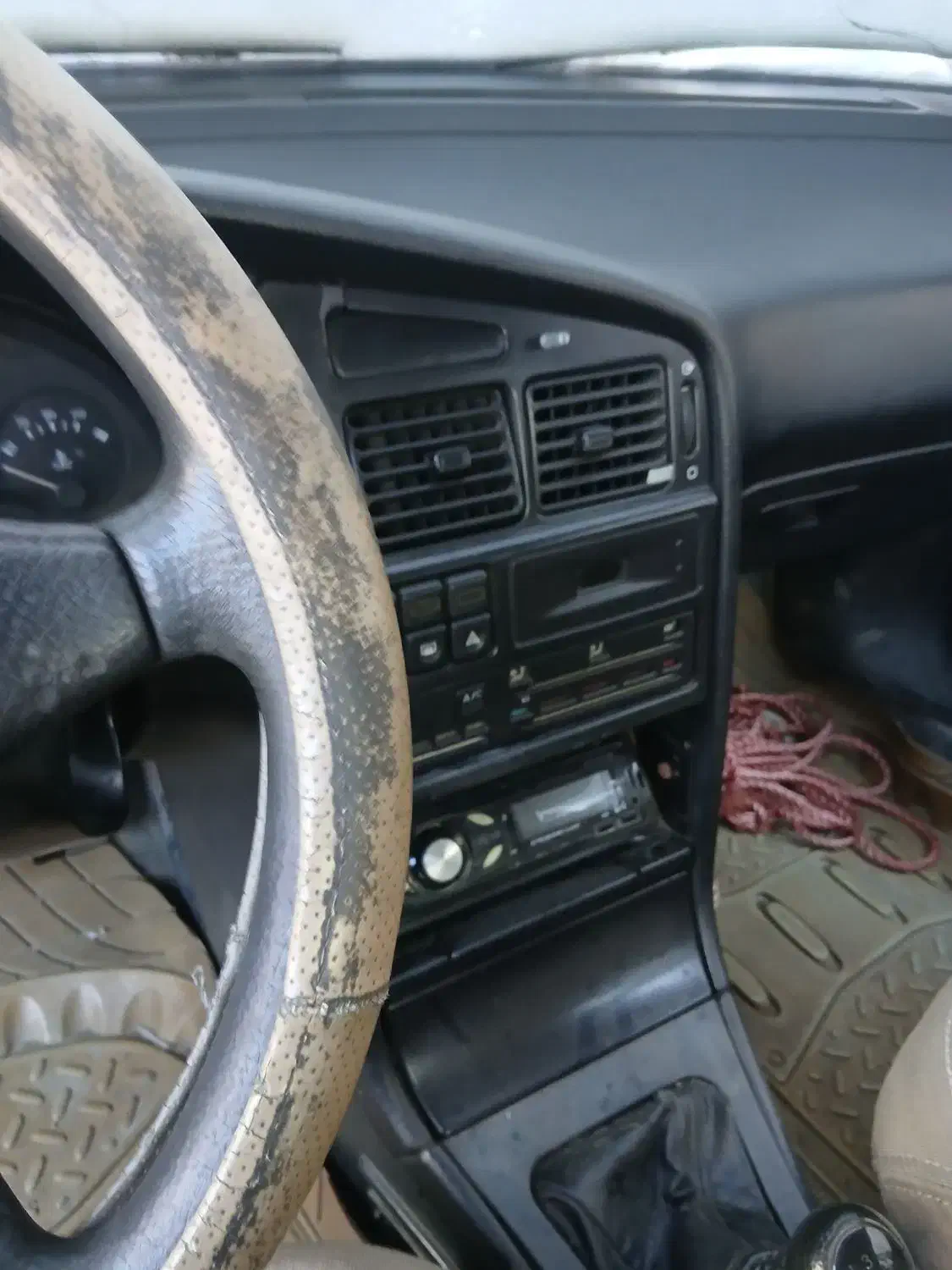 پژو ۲۰۰۰|خودرو سواری و وانت|نوشین شهر, |دیوار