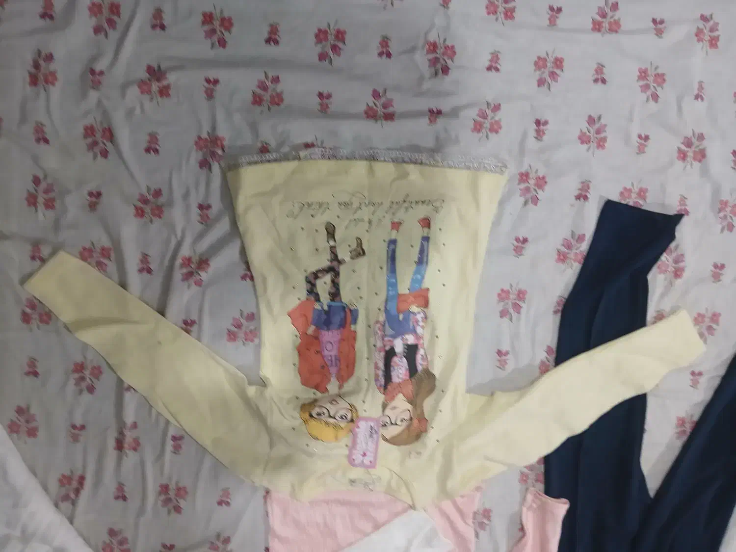 ۱۰ تکه لباس بچگانه کاملا نو|کفش و لباس بچه|چهارباغ, |دیوار