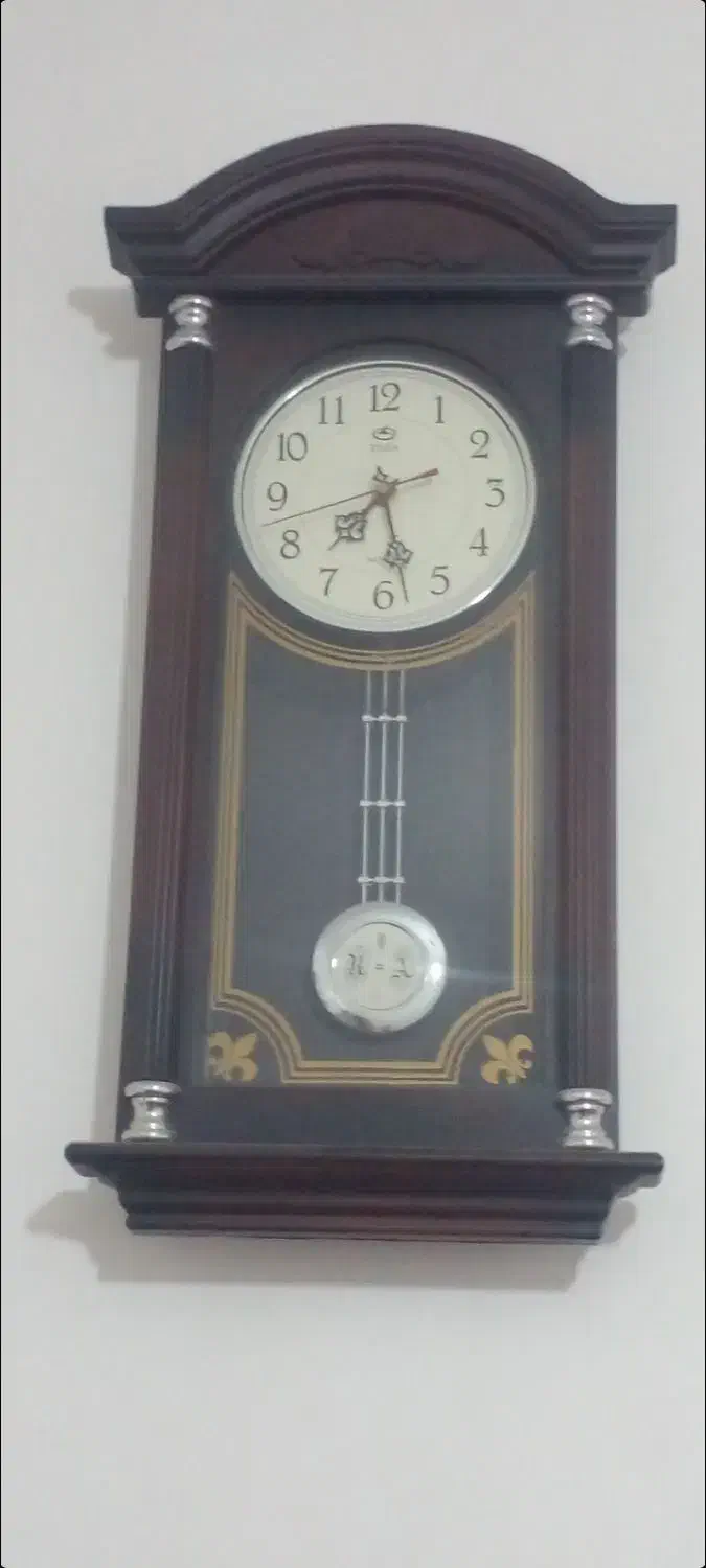 ساعت دیواری هردو در حد نو|ساعت دیواری و تزئینی|تاکستان, |دیوار