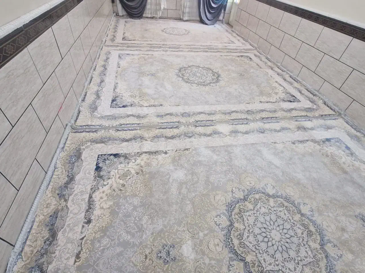 سه فرش 12 متری 1200|فرش|کارون, |دیوار