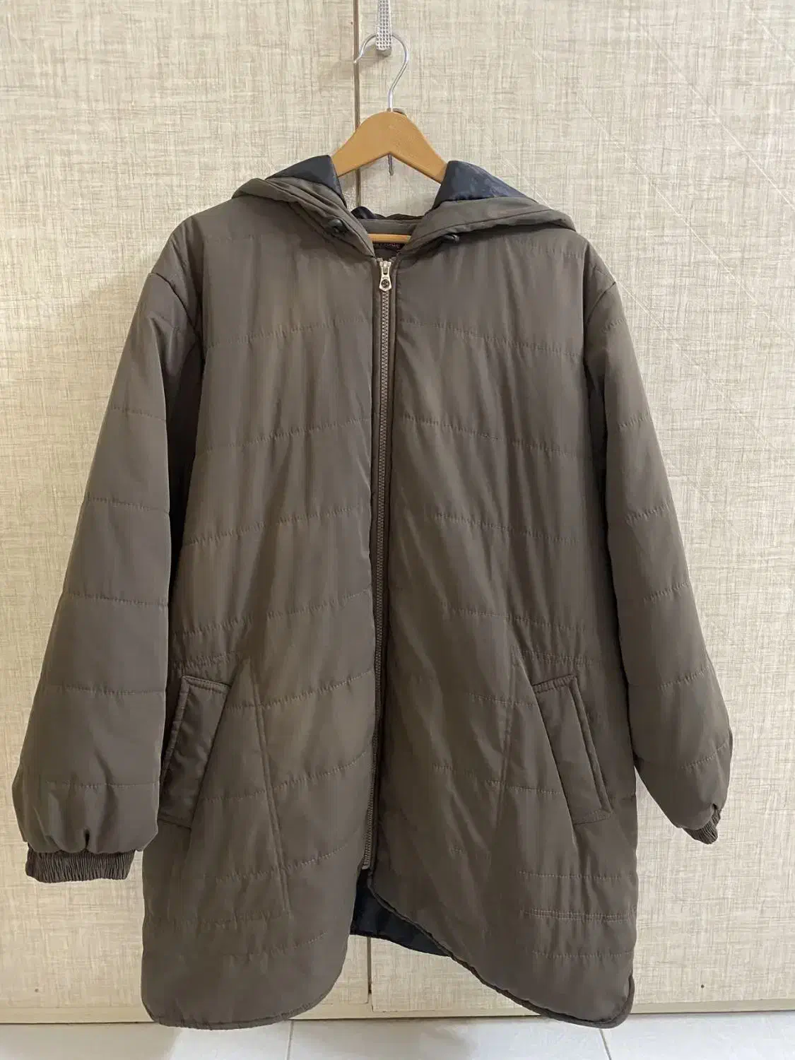 کاپشن و شکت|لباس|قم, انصار‌الحسین|دیوار