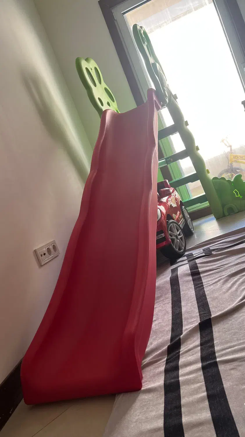 سر سره|اسباب‌بازی بچه|کیش, |دیوار